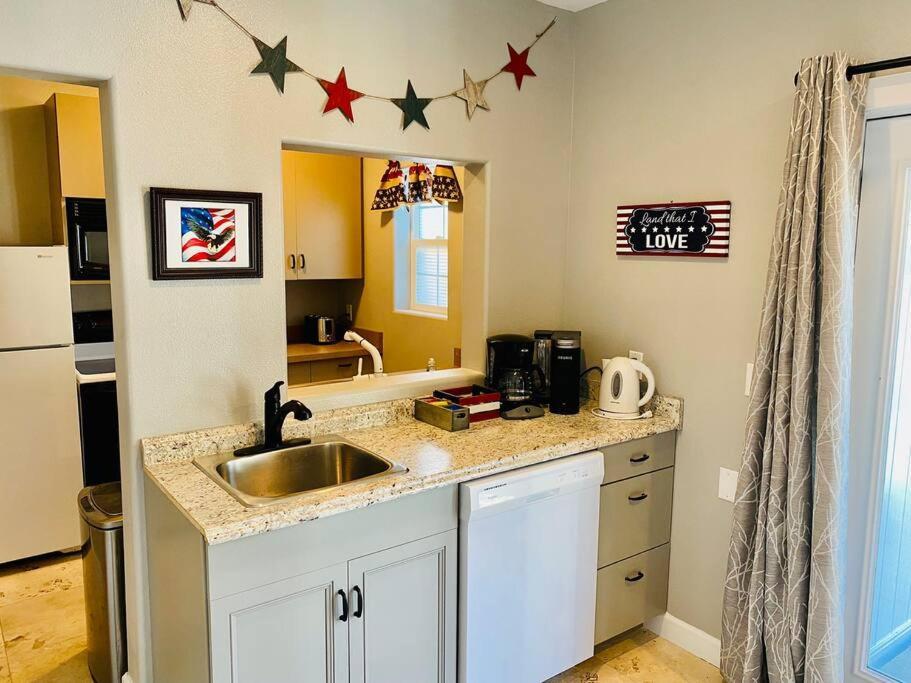 Eagle Nest River Views Hot Tub Games Sleeps 6 아와니 외부 사진