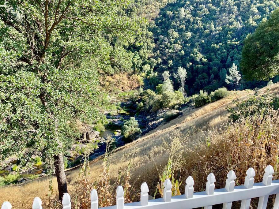 Eagle Nest River Views Hot Tub Games Sleeps 6 아와니 외부 사진